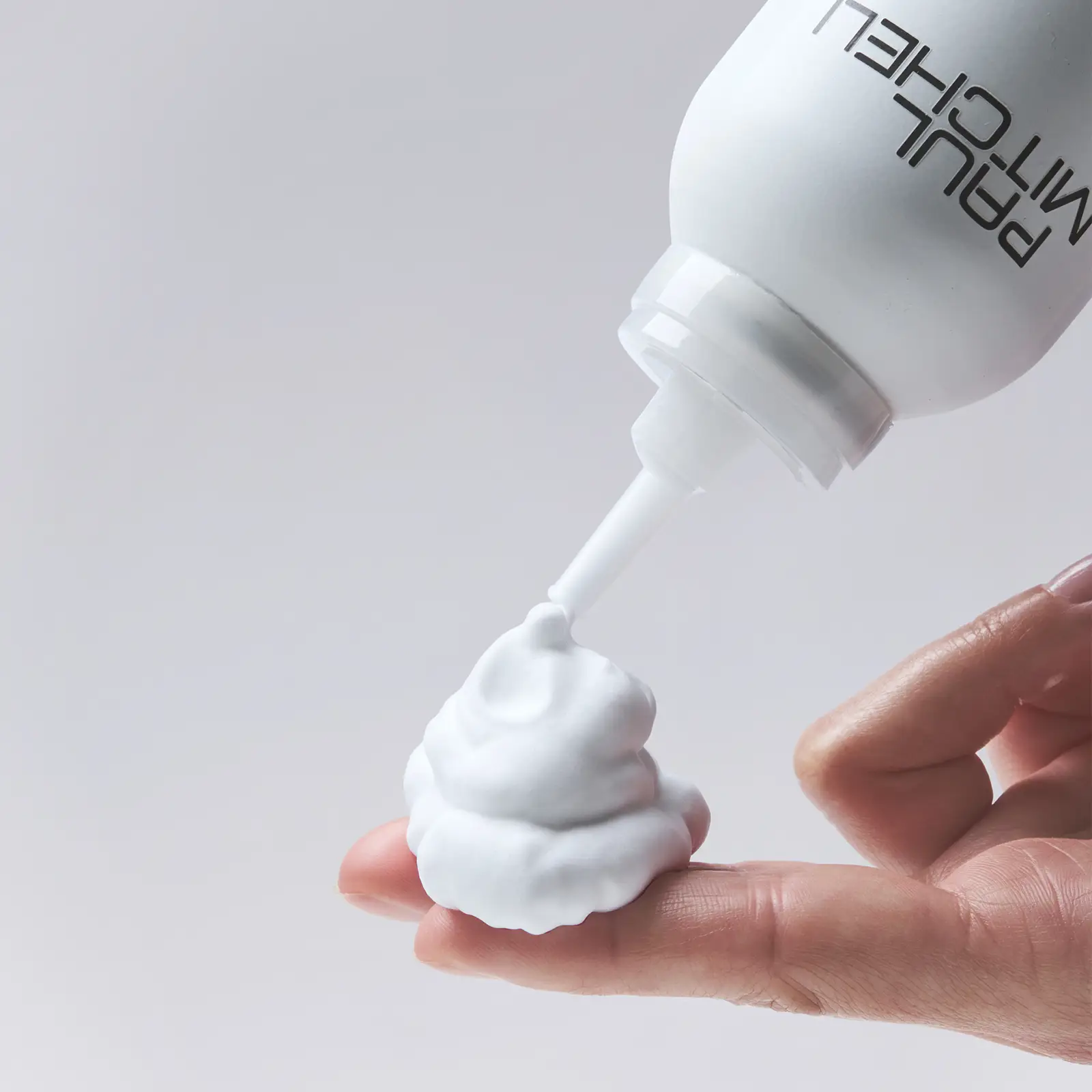 SCULPTING FOAM 500 ml  PAUL MITCHELL