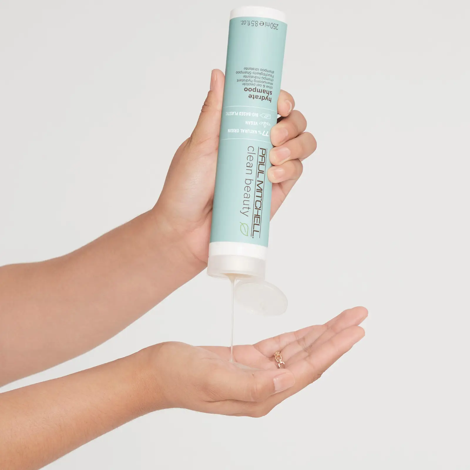 CLEAN BEAUTY HYDRATE SHAMPOO 1000 ml PAUL MITCHELL
