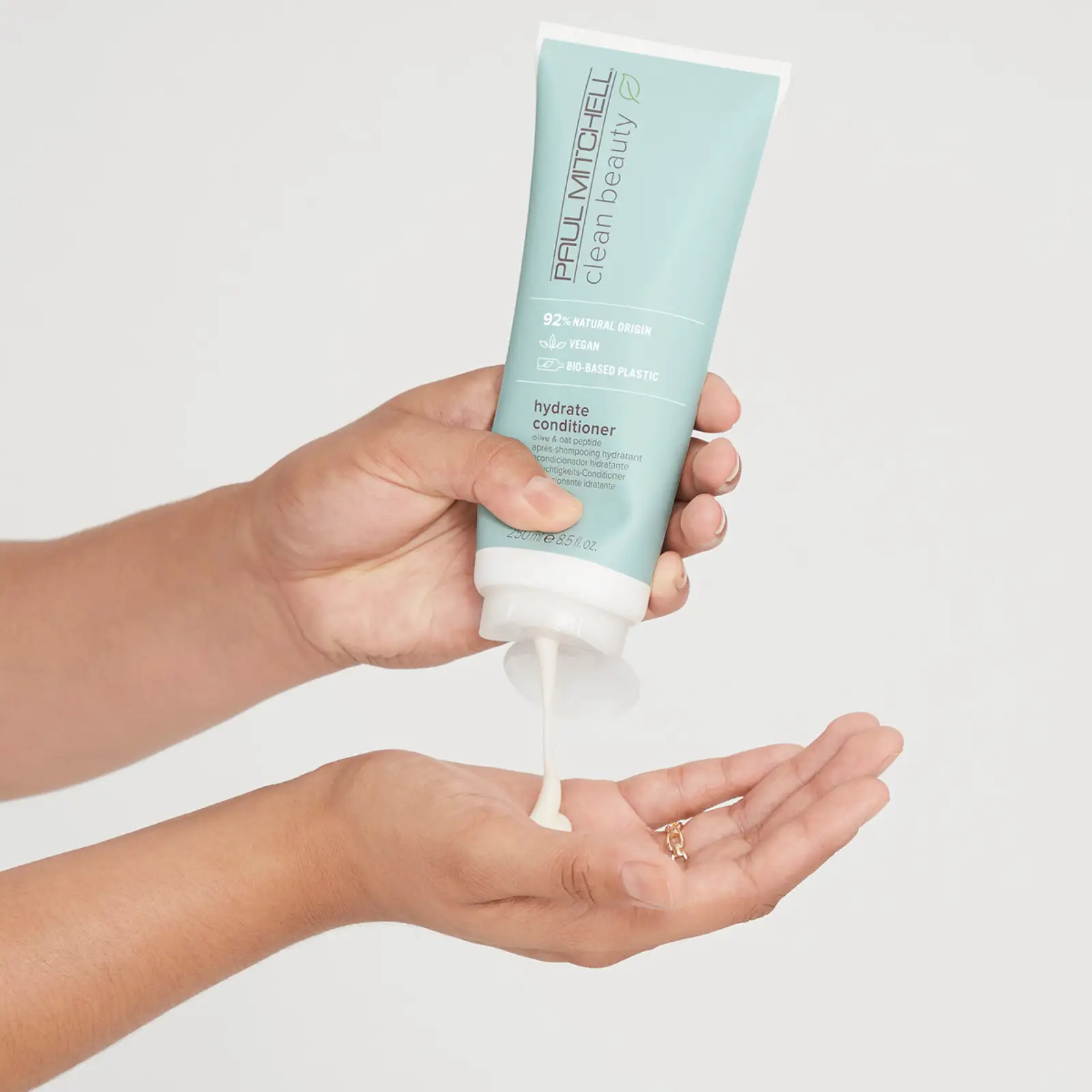 CLEAN BEAUTY HYDRATE CONDITIONER 250 ml PAUL MITCHELL